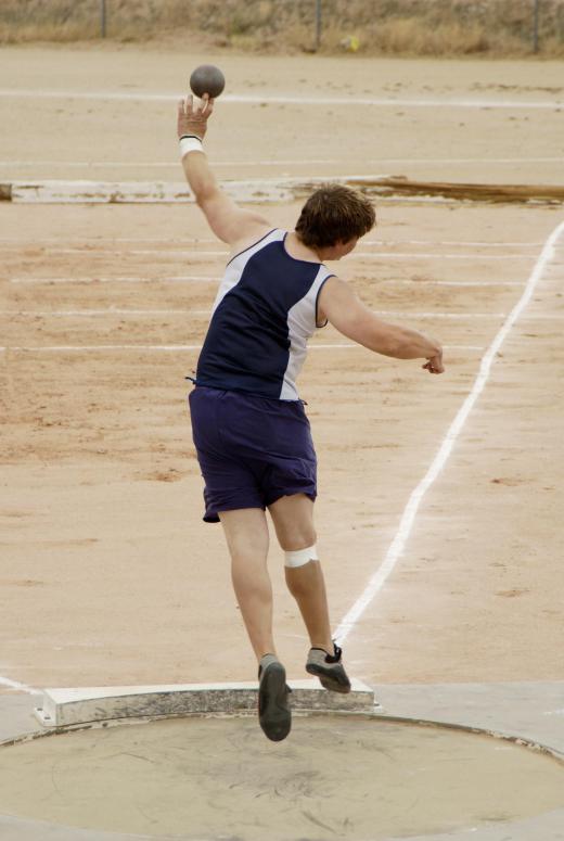 Shot put throwers use their body weight to increase the distance they can throw weights.